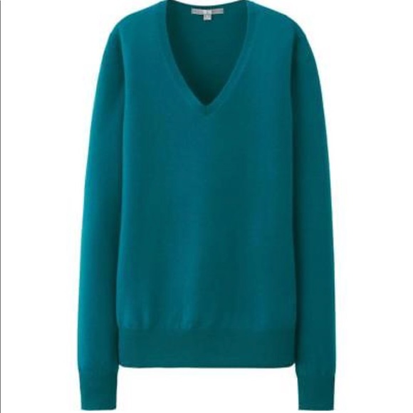 Uniqlo Sweaters | Uniqlo Extra Fine Merino V Neck Sweater | Color: Green | Size: XL | Andreaka00's Closet